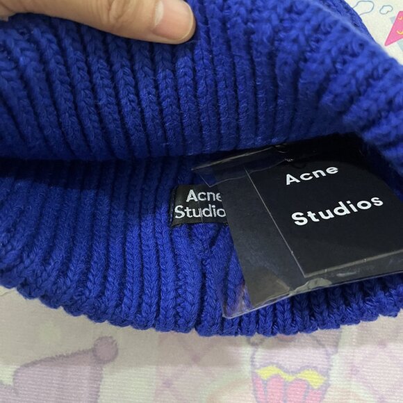 Acne Studios Square Face Knitted Beanie Hat Blue - Picture 4 of 5